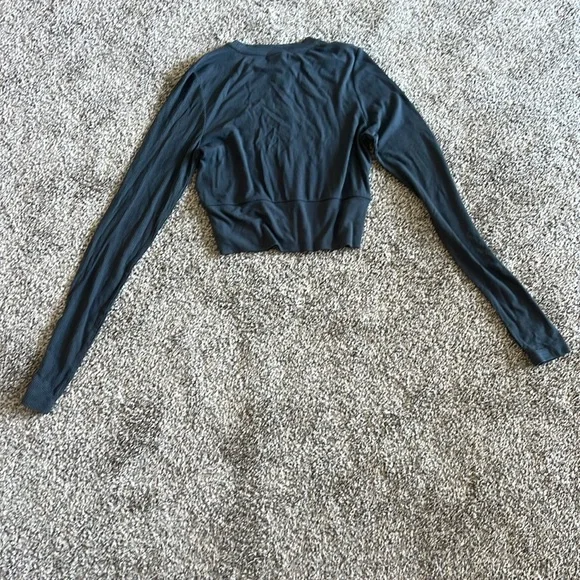 PE NATION | Free Play Ribbed Long Sleeve Top - Picture 3 of 3